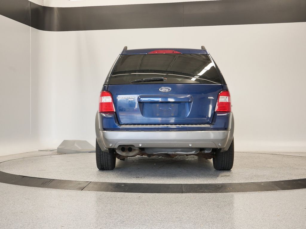 Thumbnail: 2005 Ford Freestyle - 4