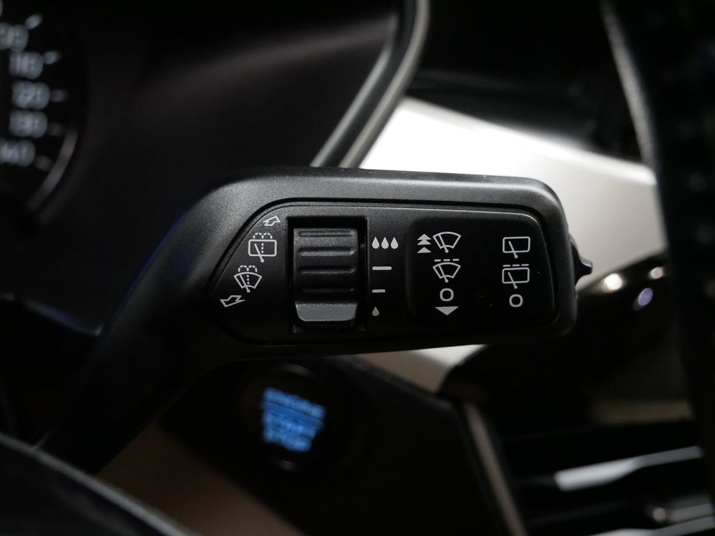 Thumbnail: 2021 Ford Escape - 27