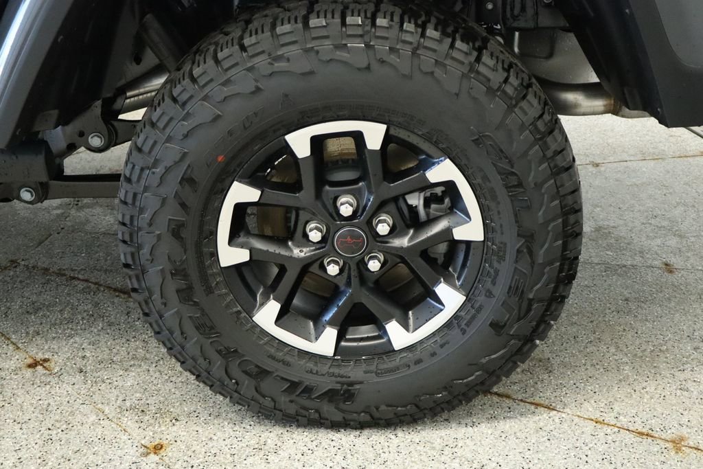 Thumbnail: 2026 Jeep Gladiator - 15