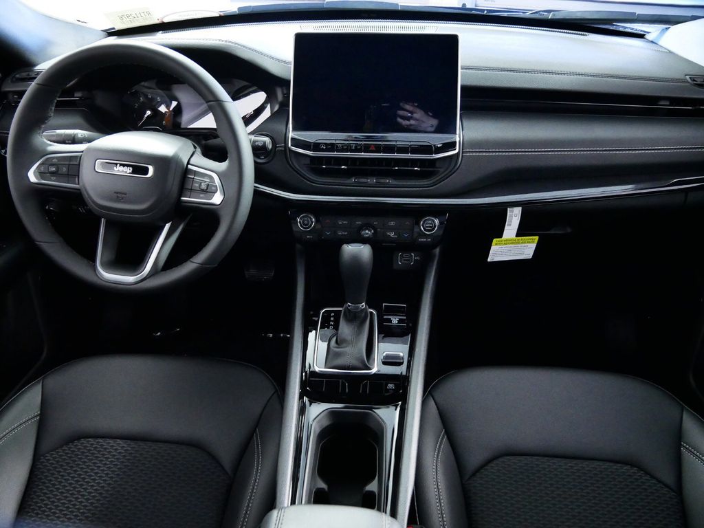 Thumbnail: 2024 Jeep Compass - 5