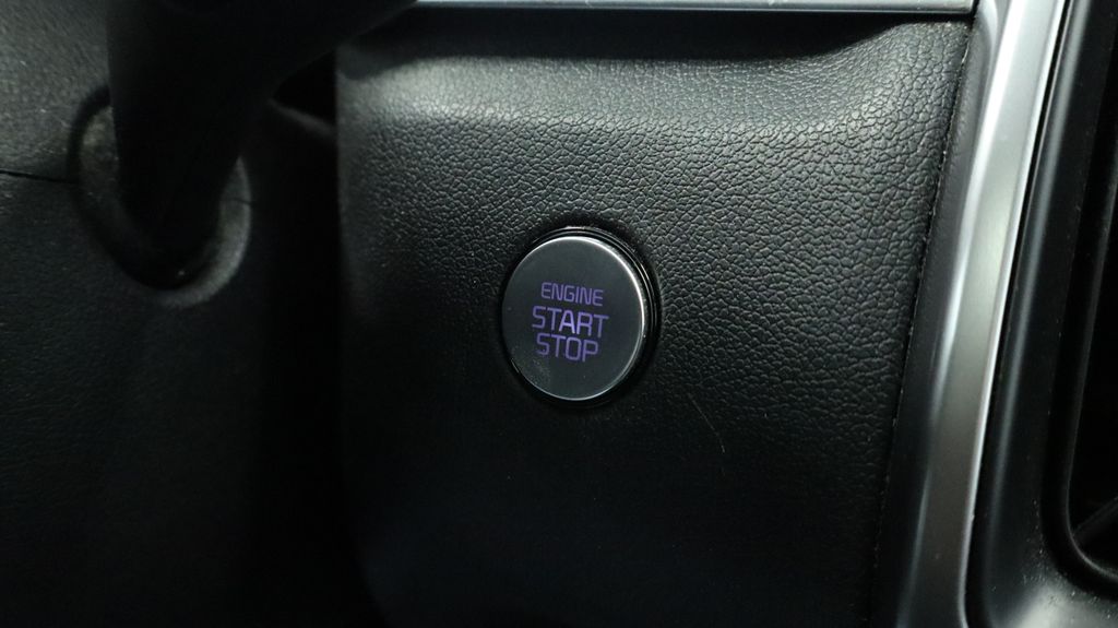 Thumbnail: 2023 Kia Sorento - 32