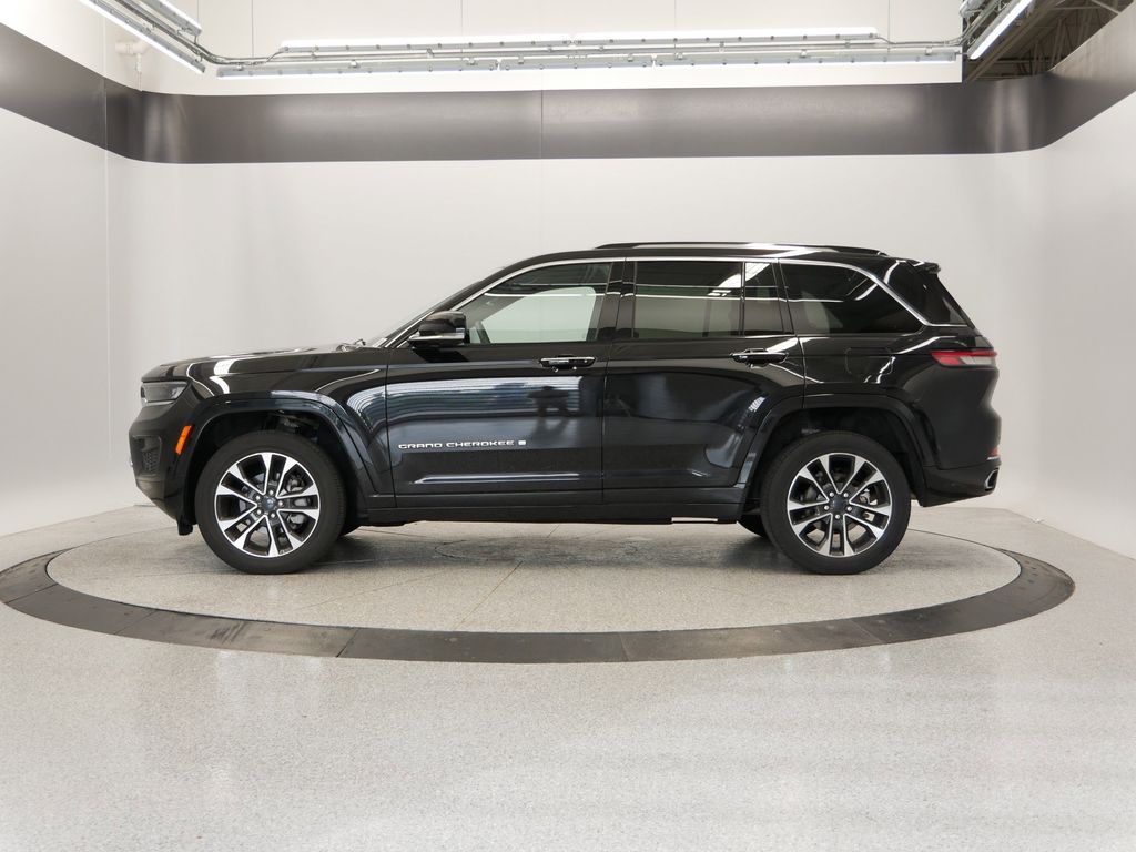Thumbnail: 2022 Jeep Grand Cherokee - 2