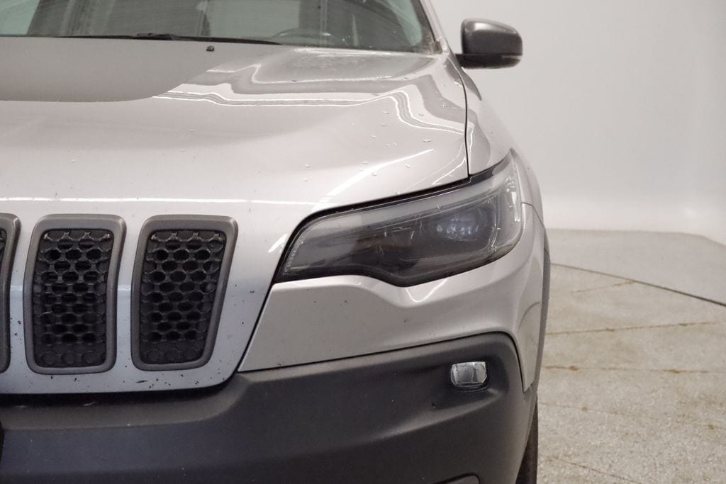 Thumbnail: 2020 Jeep Cherokee - 3