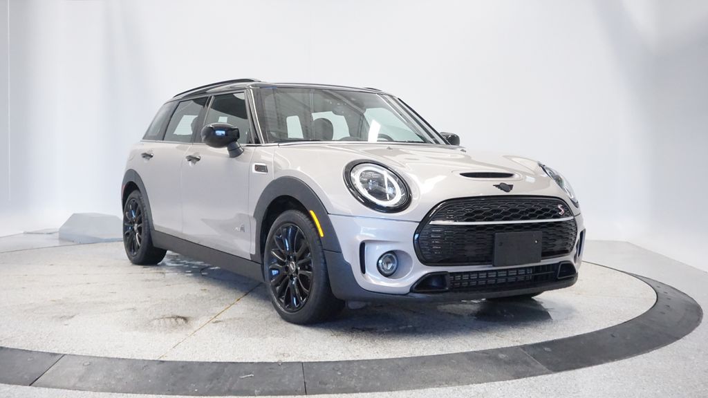 Thumbnail: 2022 MINI Cooper Clubman - 13