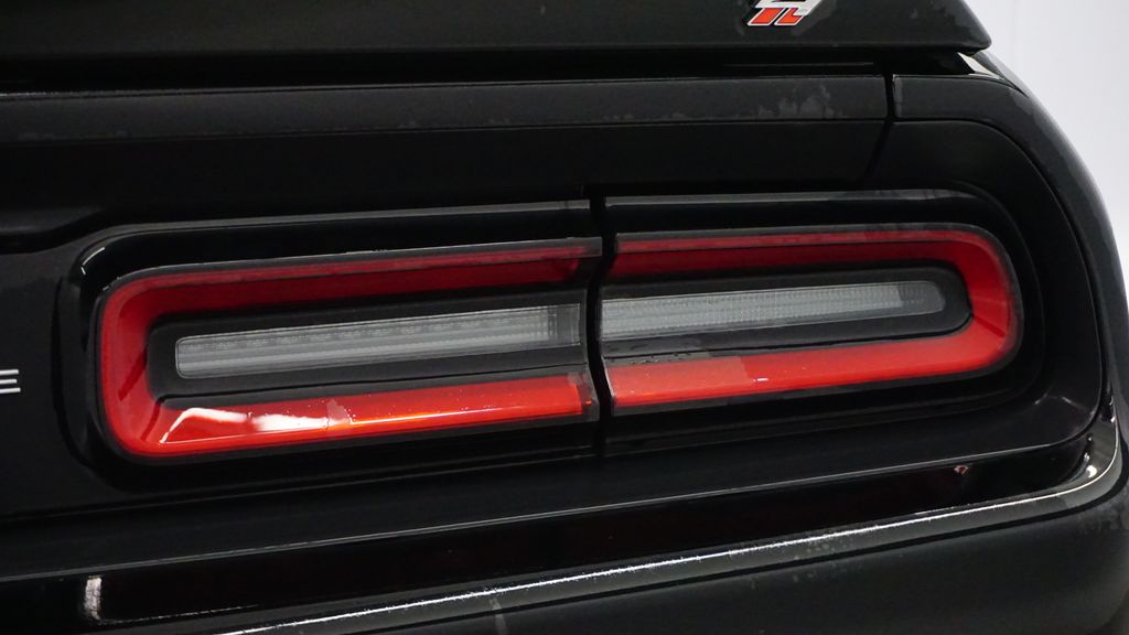 Thumbnail: 2020 Dodge Challenger - 17