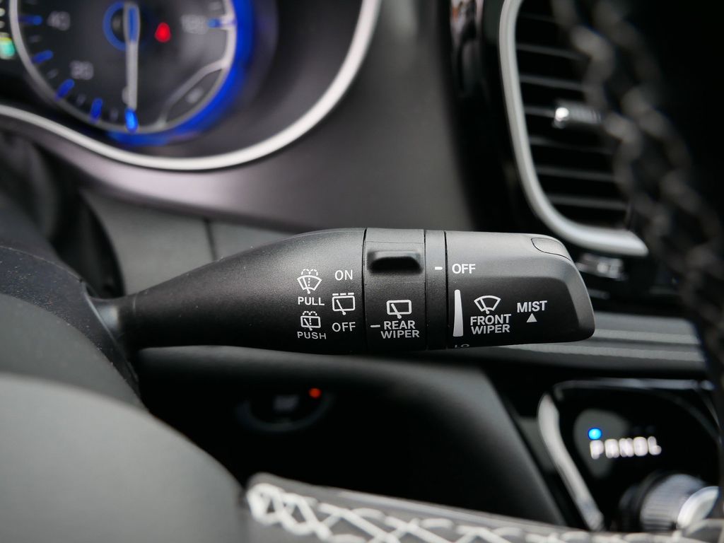 Thumbnail: 2026 Chrysler Pacifica - 27