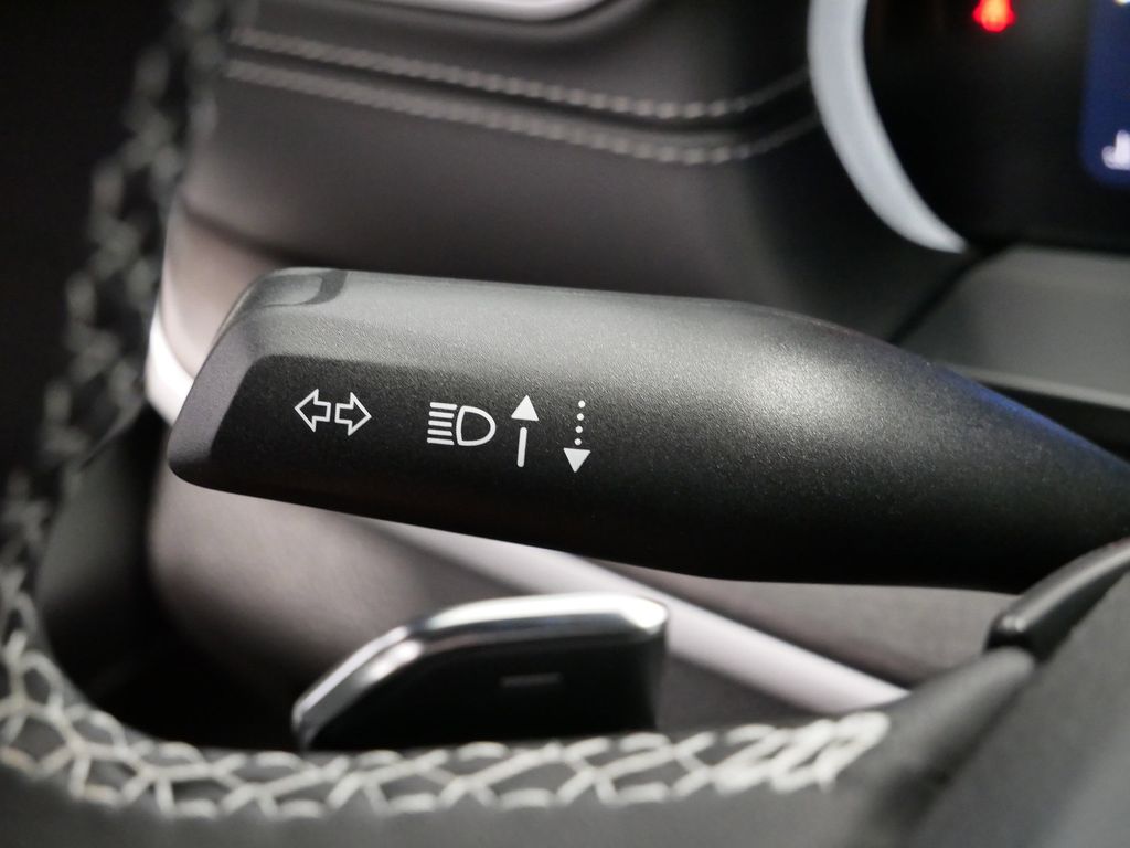 Thumbnail: 2025 Jeep Grand Cherokee L - 26