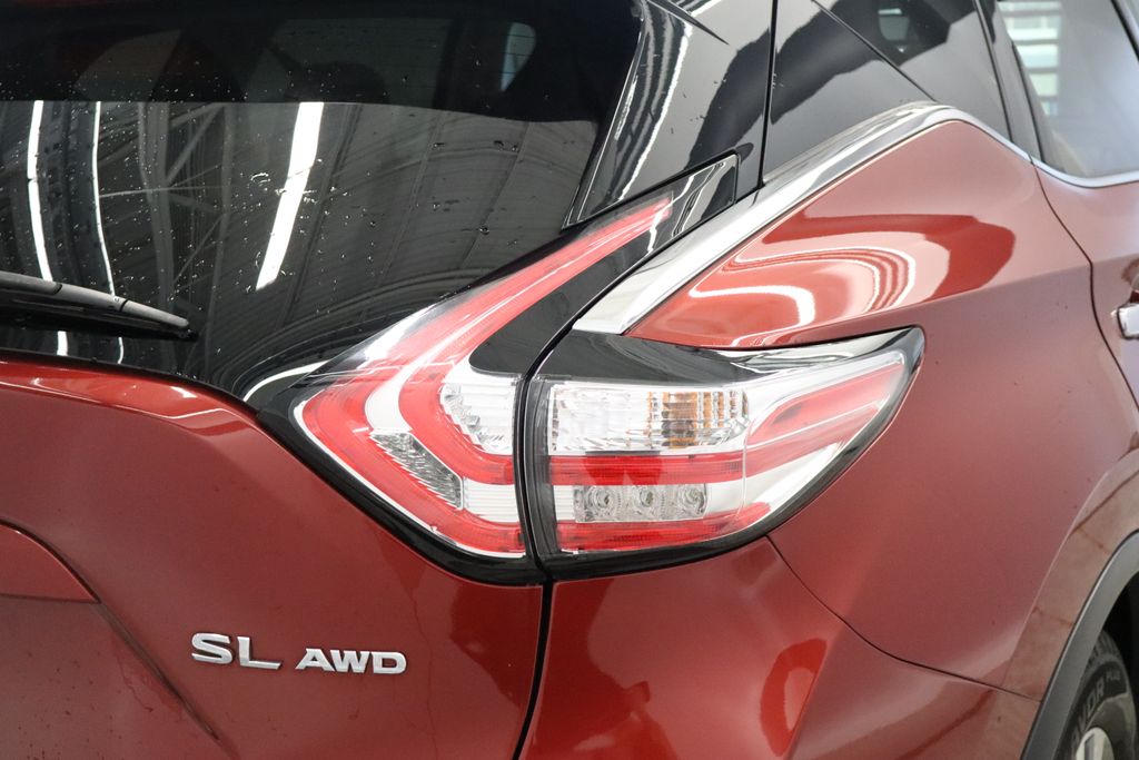 Thumbnail: 2015 Nissan Murano - 18