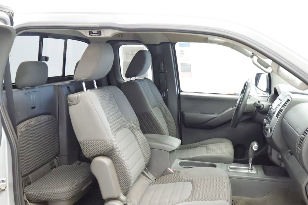 Thumbnail: 2013 Nissan Frontier - 25