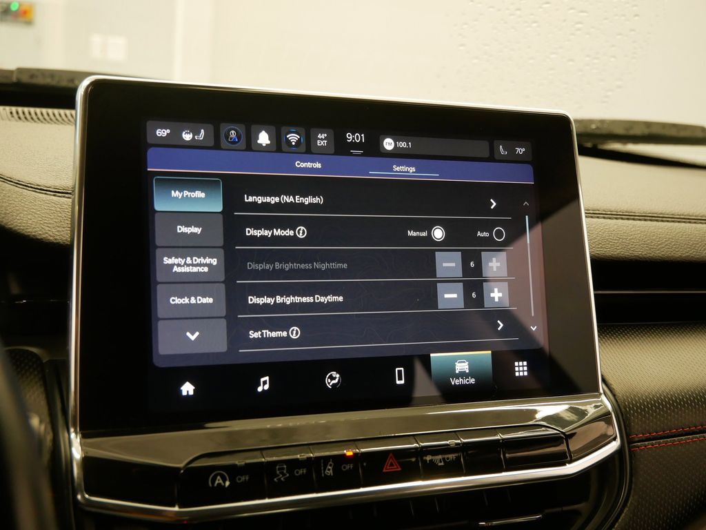 Thumbnail: 2022 Jeep Compass - 32