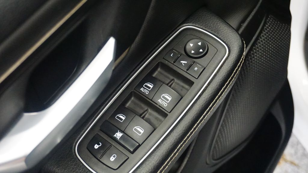 Thumbnail: 2022 RAM 1500 - 23