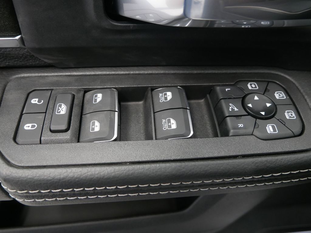 Thumbnail: 2025 RAM 2500 - 29