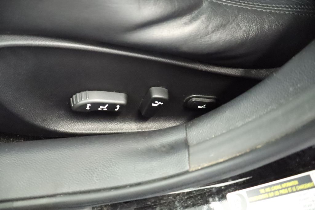 Thumbnail: 2009 INFINITI G37 - 24