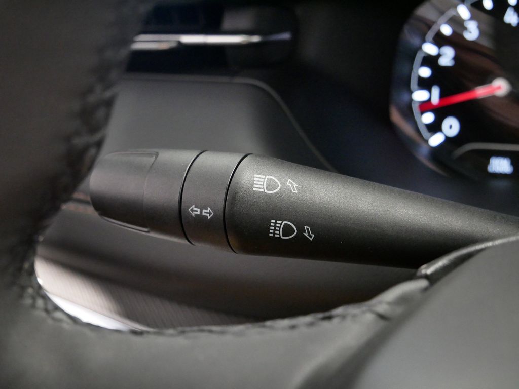 Thumbnail: 2023 Jeep Compass - 28