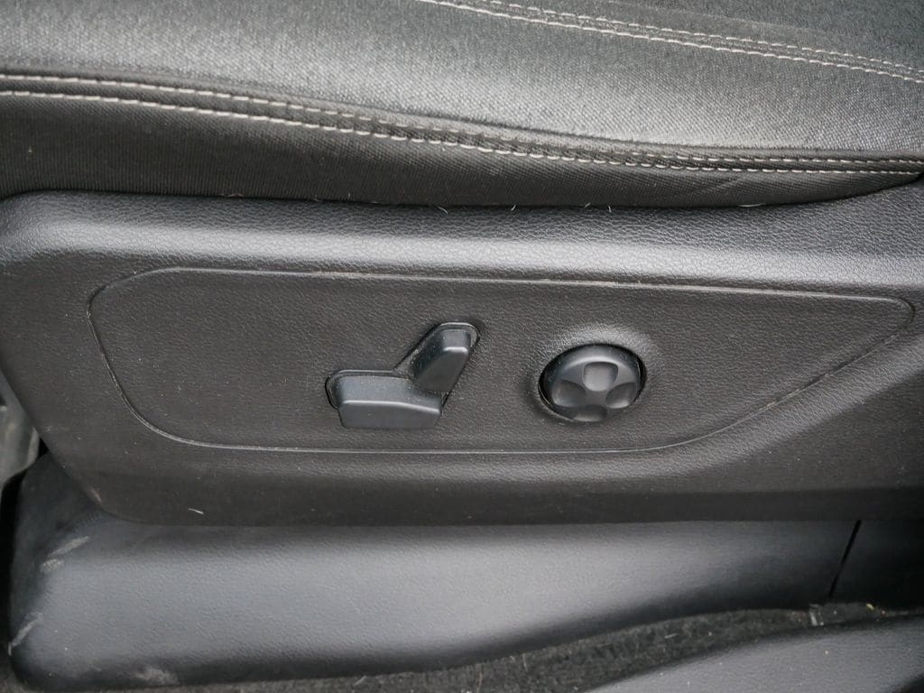 Thumbnail: 2019 RAM 1500 - 4