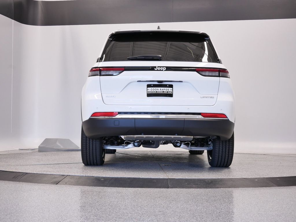 Thumbnail: 2025 Jeep Grand Cherokee - 7