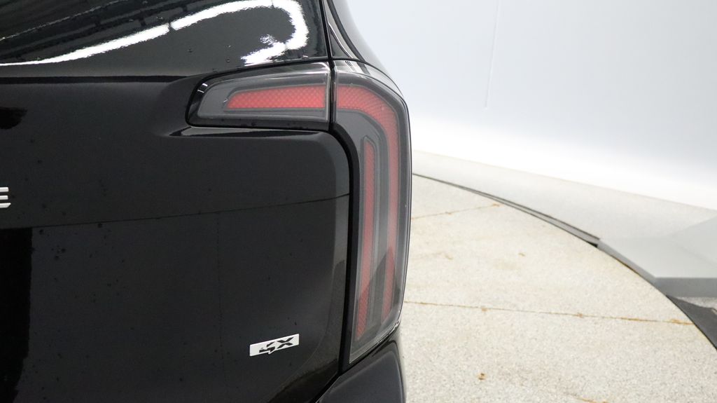 Thumbnail: 2023 Kia Telluride - 11