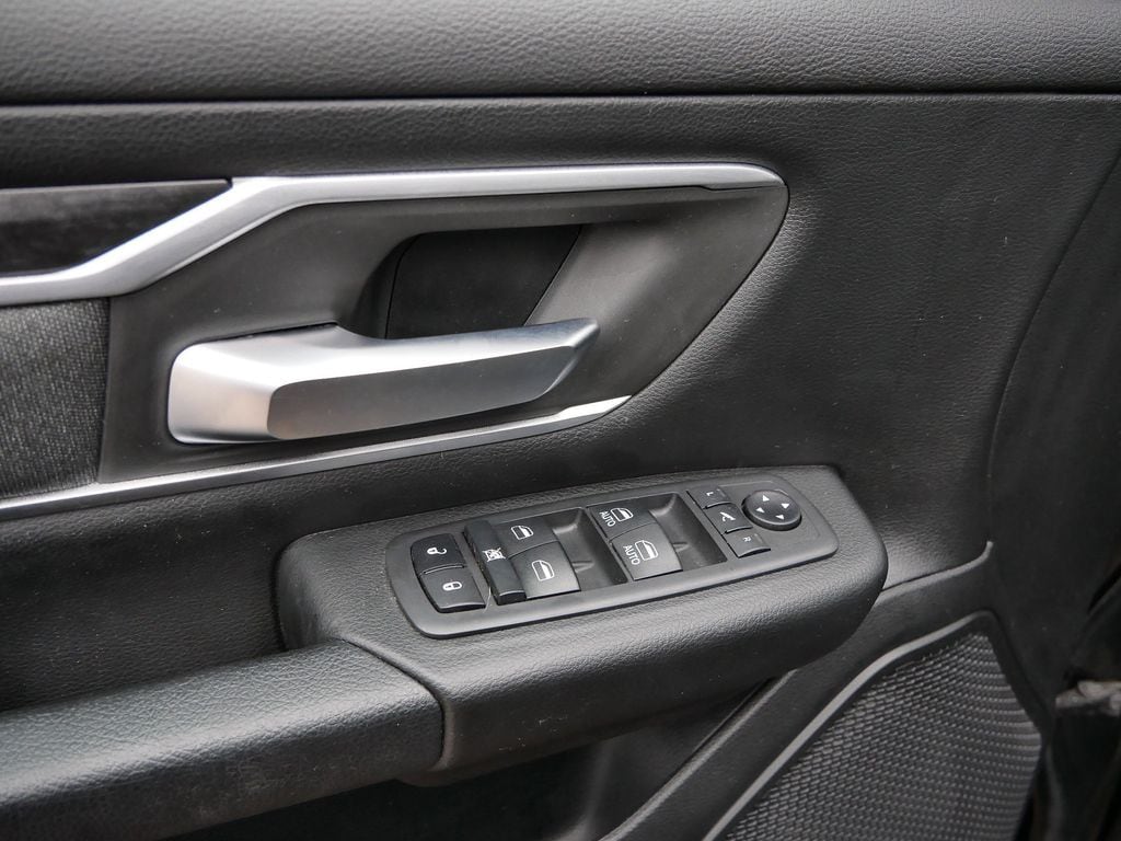 Thumbnail: 2019 RAM 1500 - 6