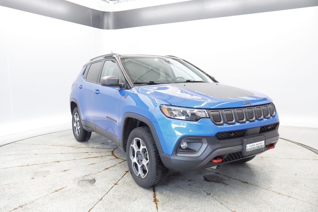 Thumbnail: 2022 Jeep Compass - 10