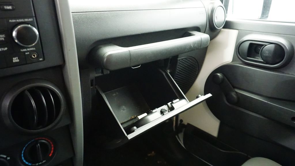 Thumbnail: 2009 Jeep Wrangler - 20