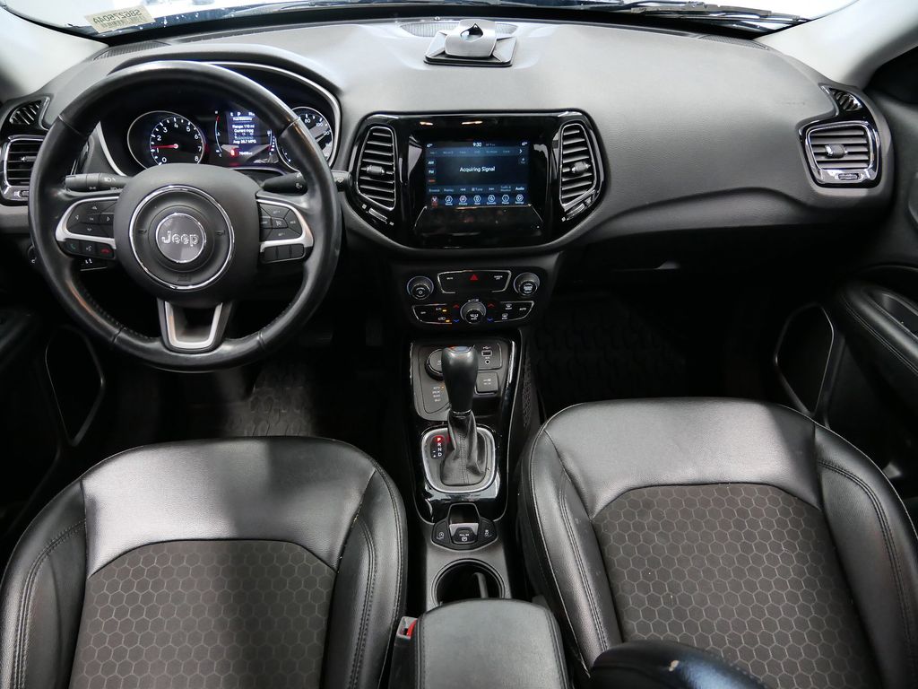Thumbnail: 2020 Jeep Compass - 28