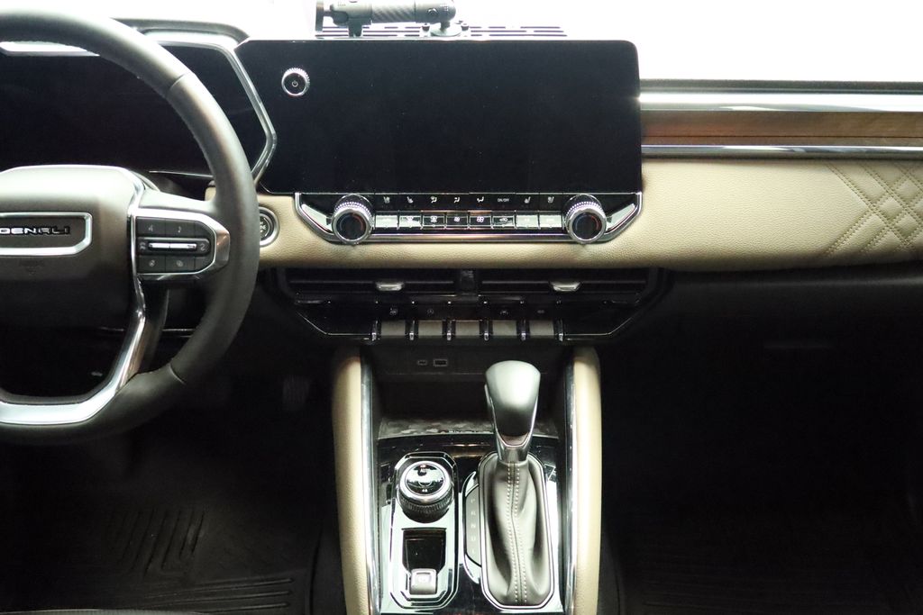 Thumbnail: 2023 GMC Canyon - 27