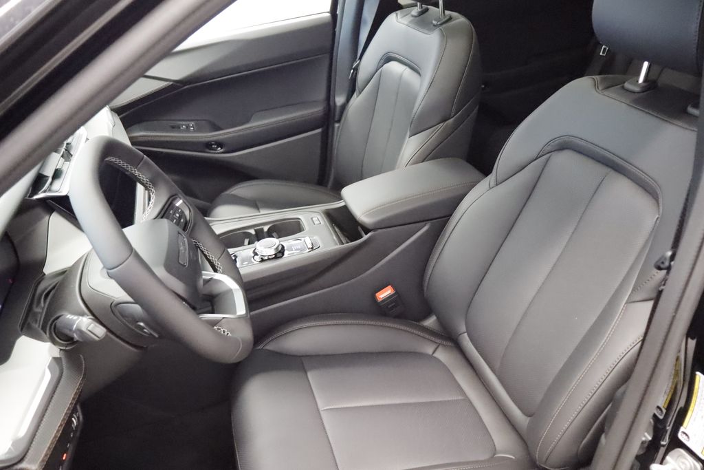 Thumbnail: 2026 Jeep Cherokee - 13