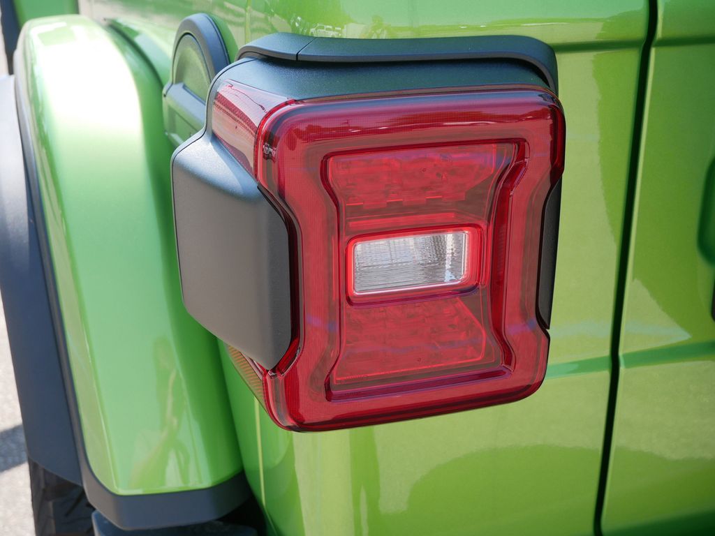 Thumbnail: 2025 Jeep Wrangler - 18