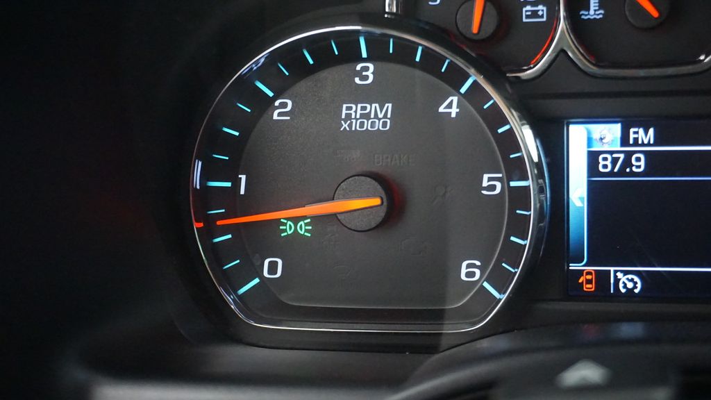 Thumbnail: 2014 Chevrolet Silverado 1500 - 37