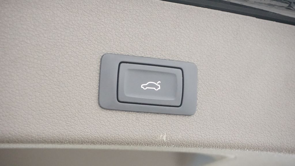 Thumbnail: 2017 Audi Q5 - 20