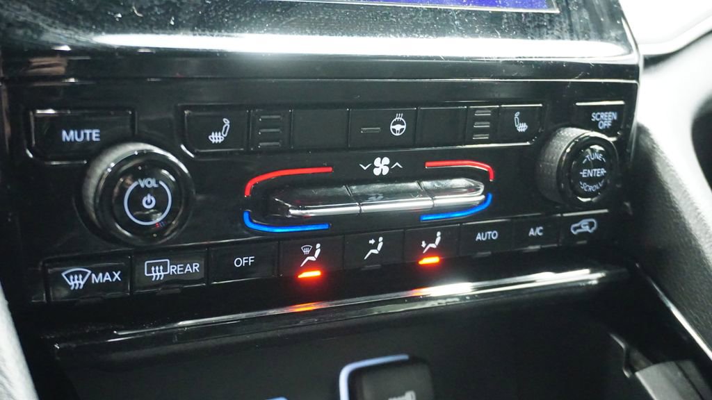 Thumbnail: 2023 Jeep Grand Cherokee L - 27