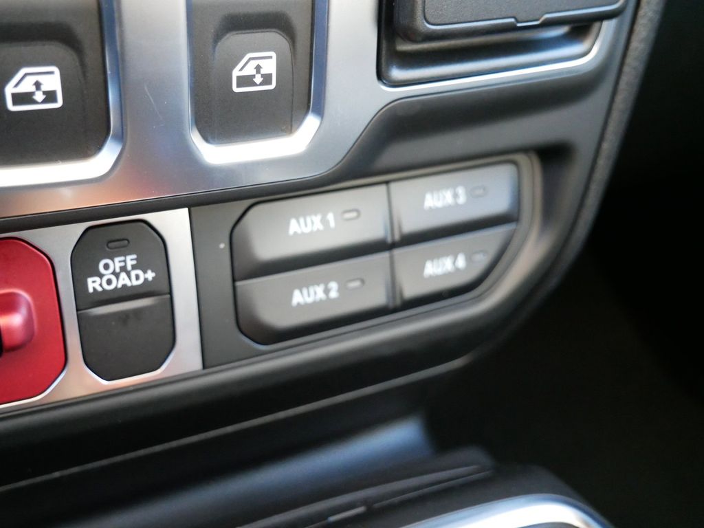 Thumbnail: 2026 Jeep Wrangler - 44