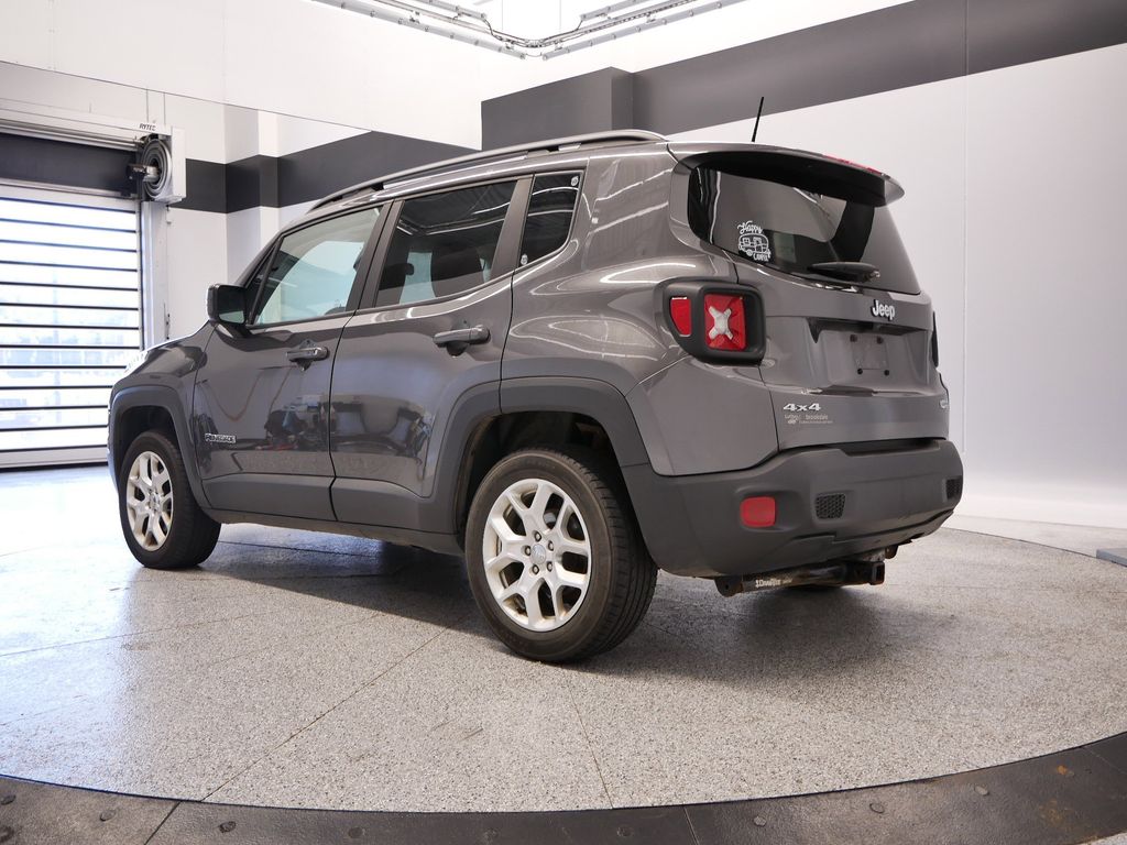 Thumbnail: 2017 Jeep Renegade - 14