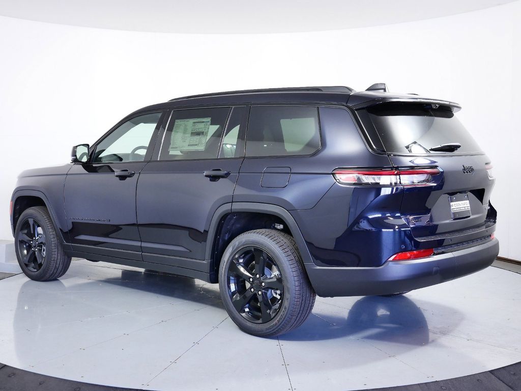 2025 Jeep Grand Cherokee L Limited Edition 16