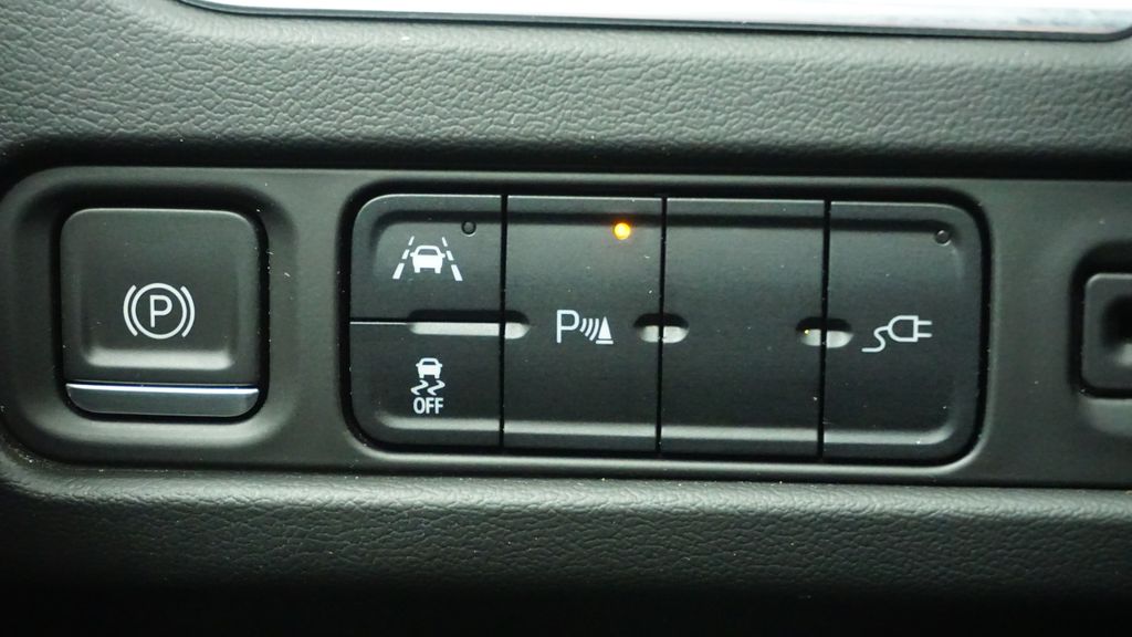 Thumbnail: 2022 Chevrolet Suburban - 31