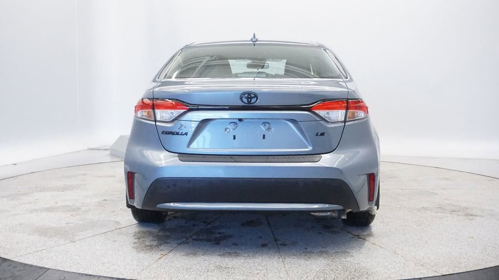 Thumbnail: 2022 Toyota Corolla - 4