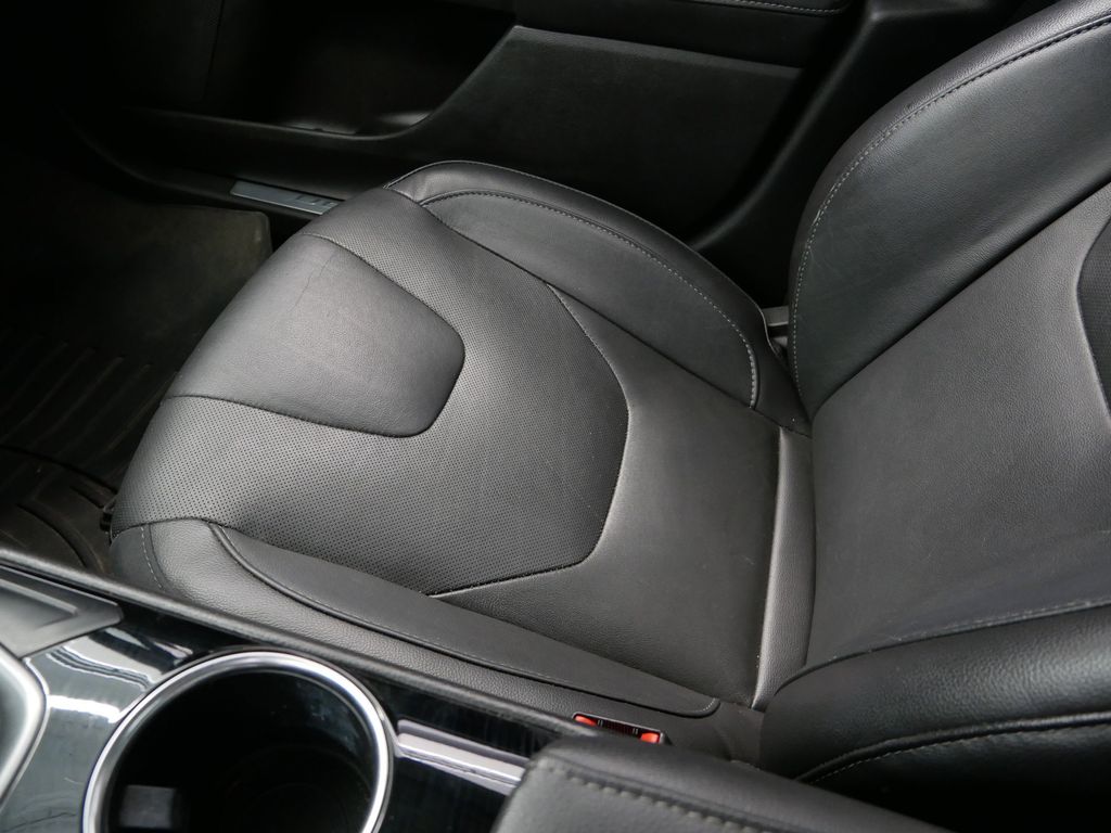 Thumbnail: 2014 Ford Fusion - 31