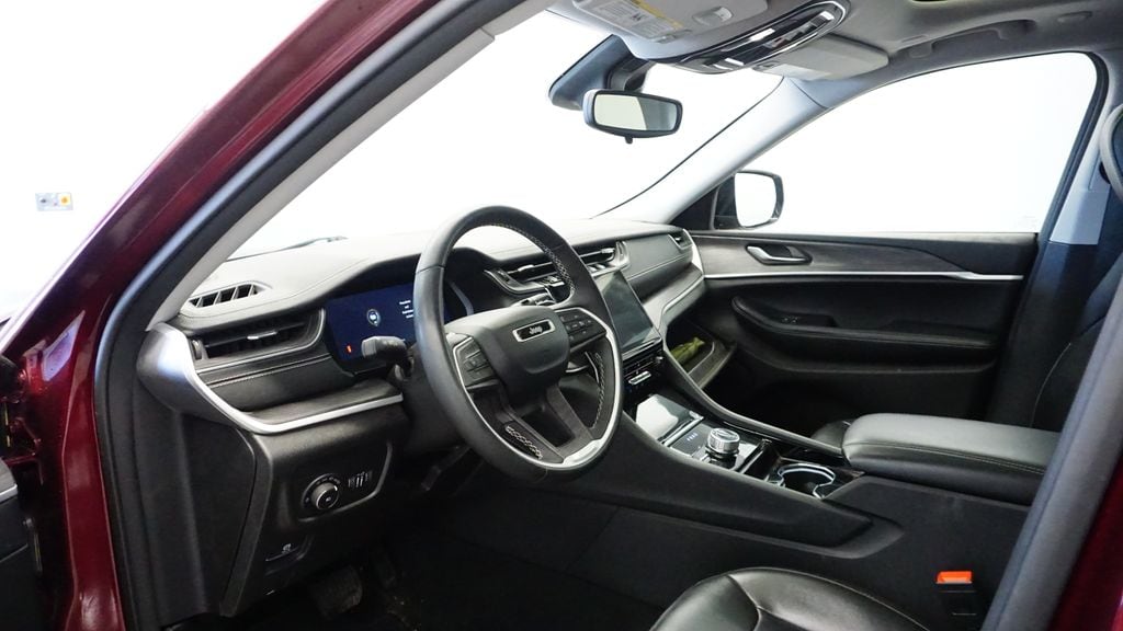 Thumbnail: 2023 Jeep Grand Cherokee - 27