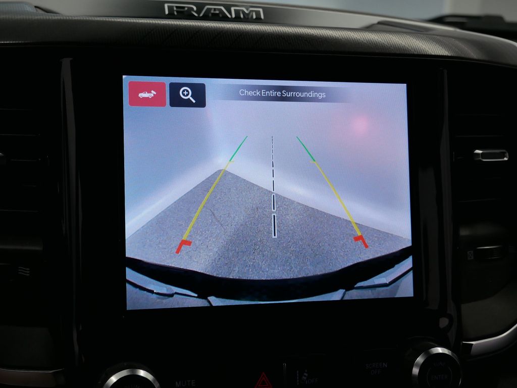 Thumbnail: 2025 RAM 1500 - 32