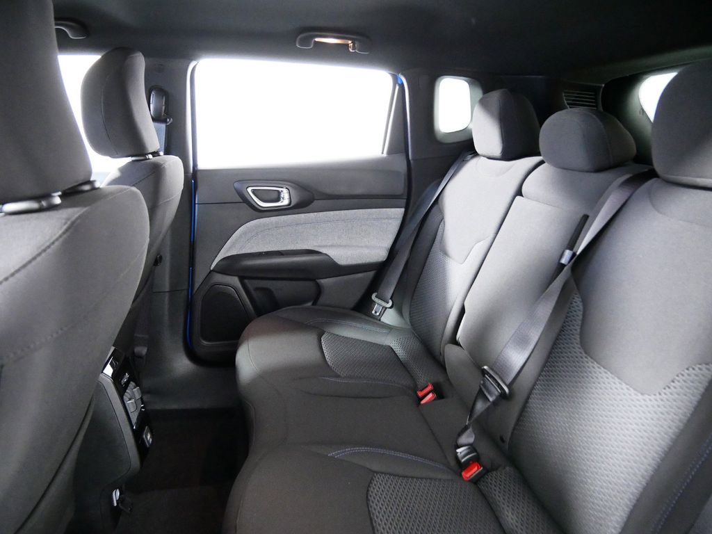 Thumbnail: 2024 Jeep Compass - 26