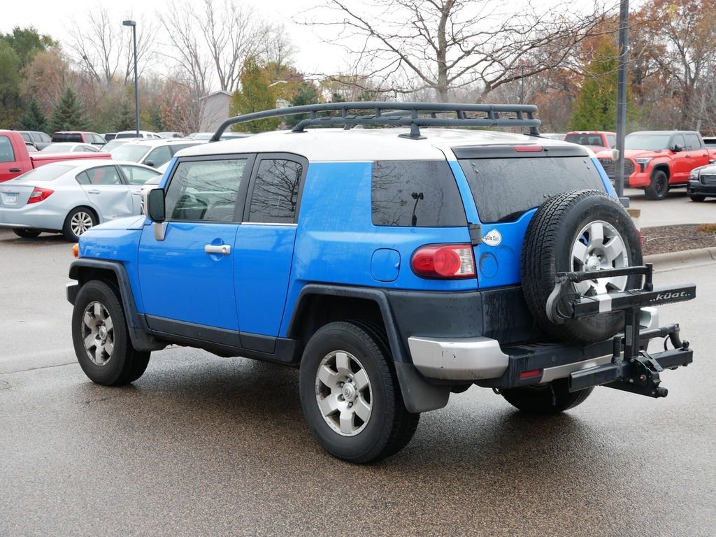 Thumbnail: 2007 Toyota FJ Cruiser - 22