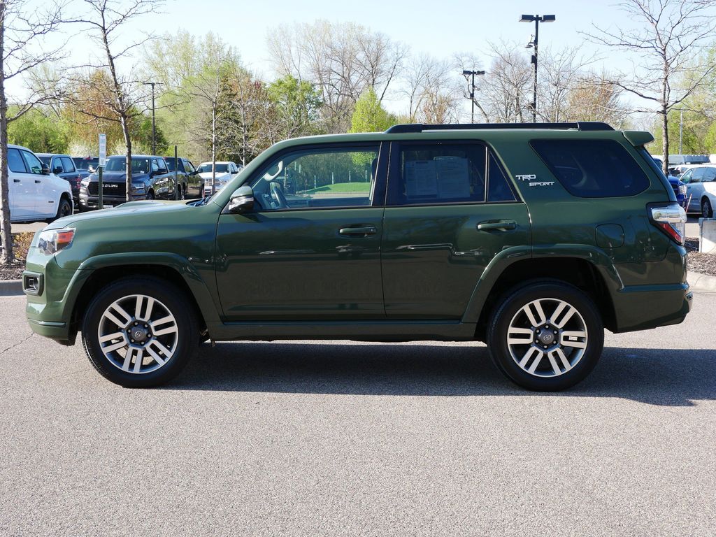 Thumbnail: 2022 Toyota 4Runner - 39