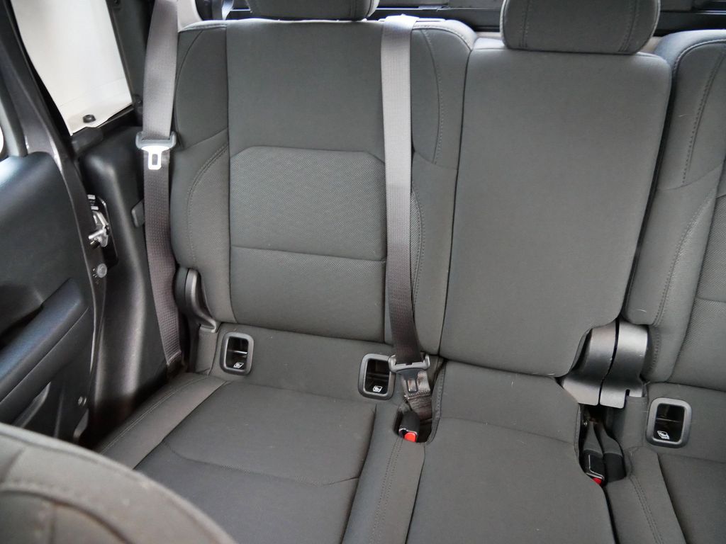 Thumbnail: 2020 Jeep Gladiator - 15