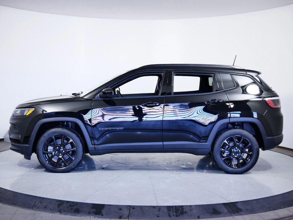 Thumbnail: 2024 Jeep Compass - 13