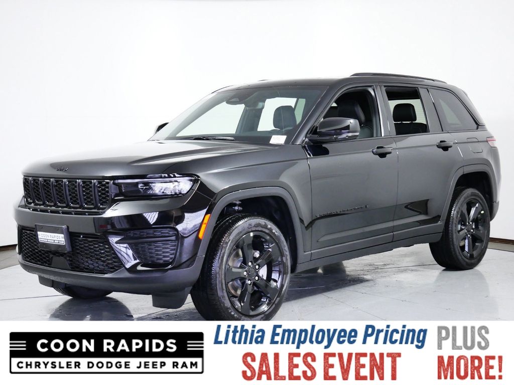 2024 Jeep Grand Cherokee Altitude -
                  Coon Rapids, MN