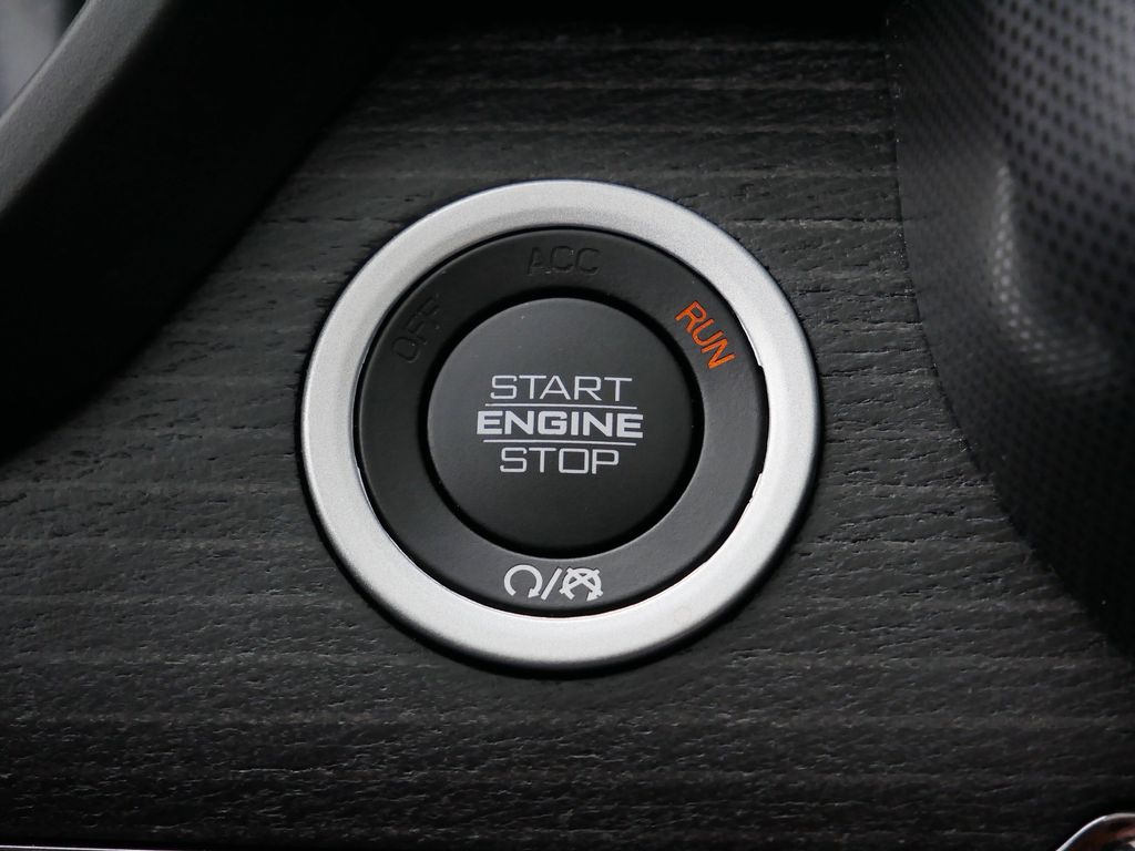 Thumbnail: 2023 RAM 1500 - 39