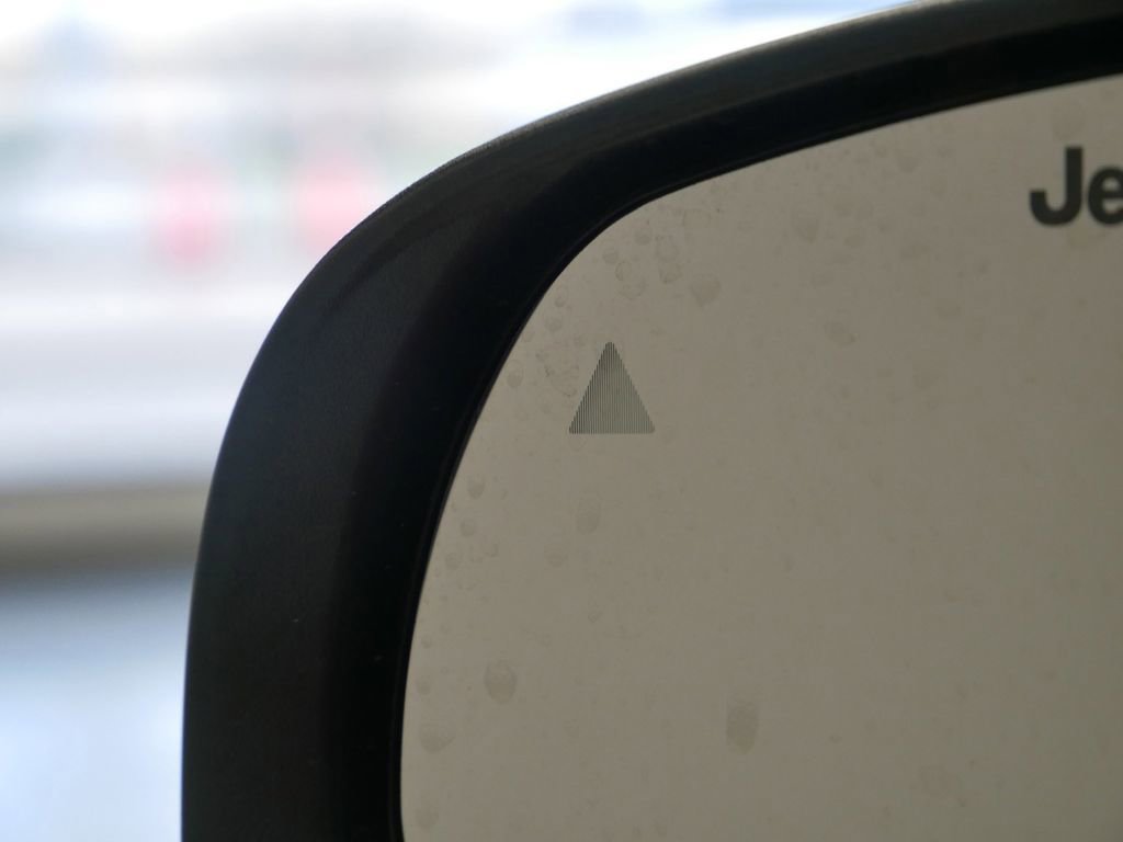 Thumbnail: 2025 Jeep Compass - 21