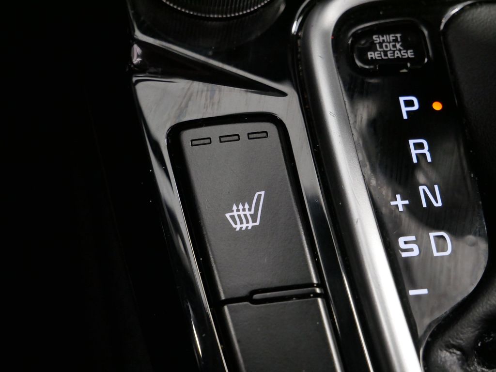 Thumbnail: 2022 Kia Seltos - 38