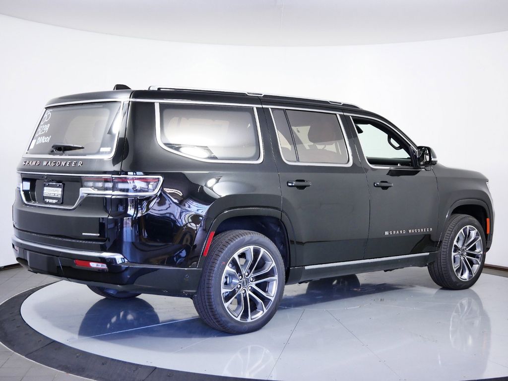 Thumbnail: 2023 Jeep Grand Wagoneer - 3