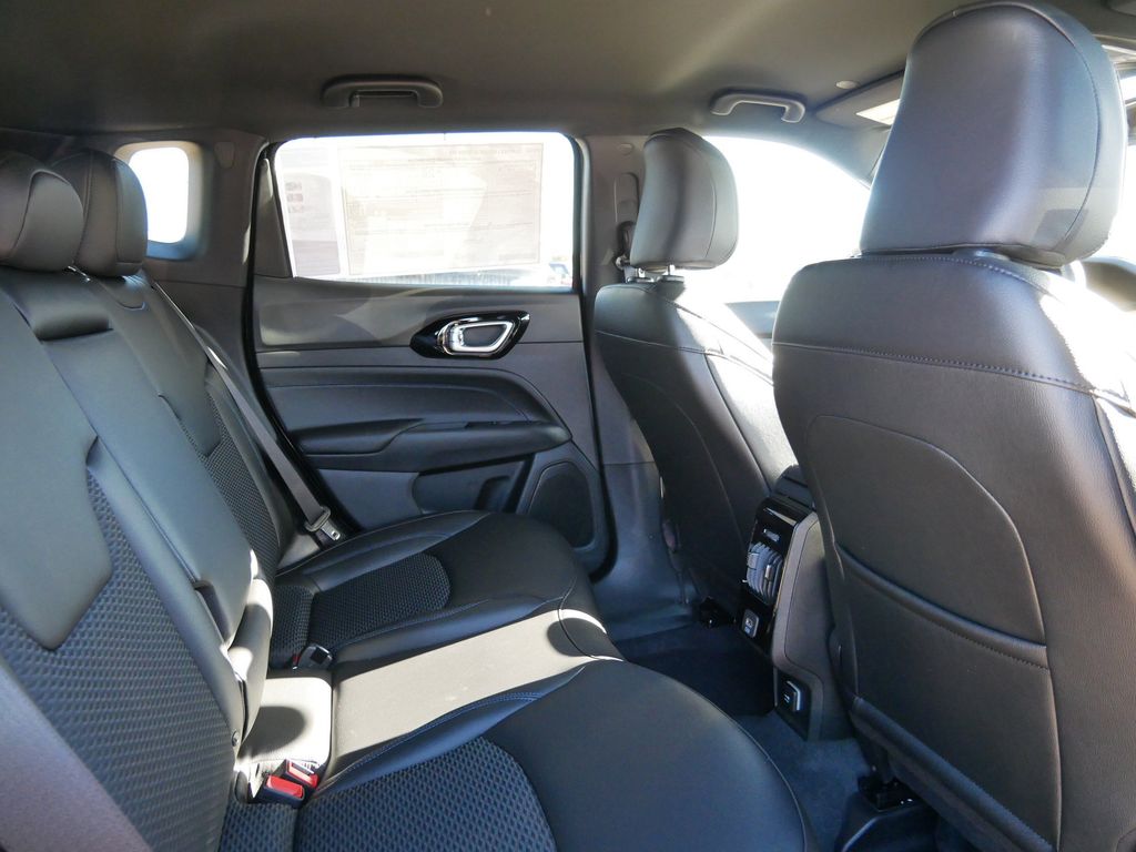 Thumbnail: 2026 Jeep Compass - 25